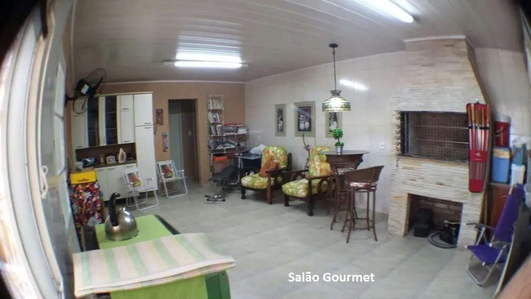 Imagem Ótima casa 3 dormitórios sendo 1 suíte e Salão de Festas