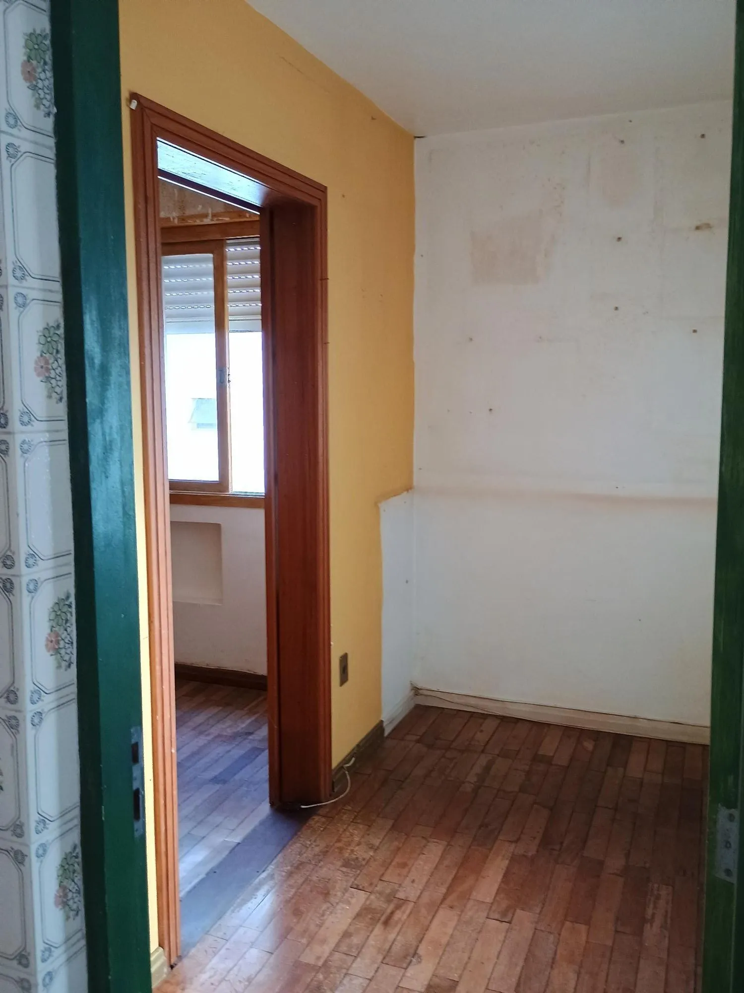 Imagem Apartamento com 03 quartos e 01 vaga à Venda no Bairro Rio Branco, Porto Alegre