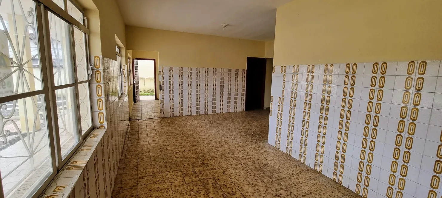 Imagem Casa à venda 3 Quartos, 1 Suite, 8 Vagas, 1200M², Moreira César, Pindamonhangaba - SP
