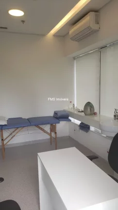 Imagem Conjunto Comercial para Locação na Vila Mariana, São Paulo-SP: 1 Sala, 4 Vagas e 144,20m² de Área