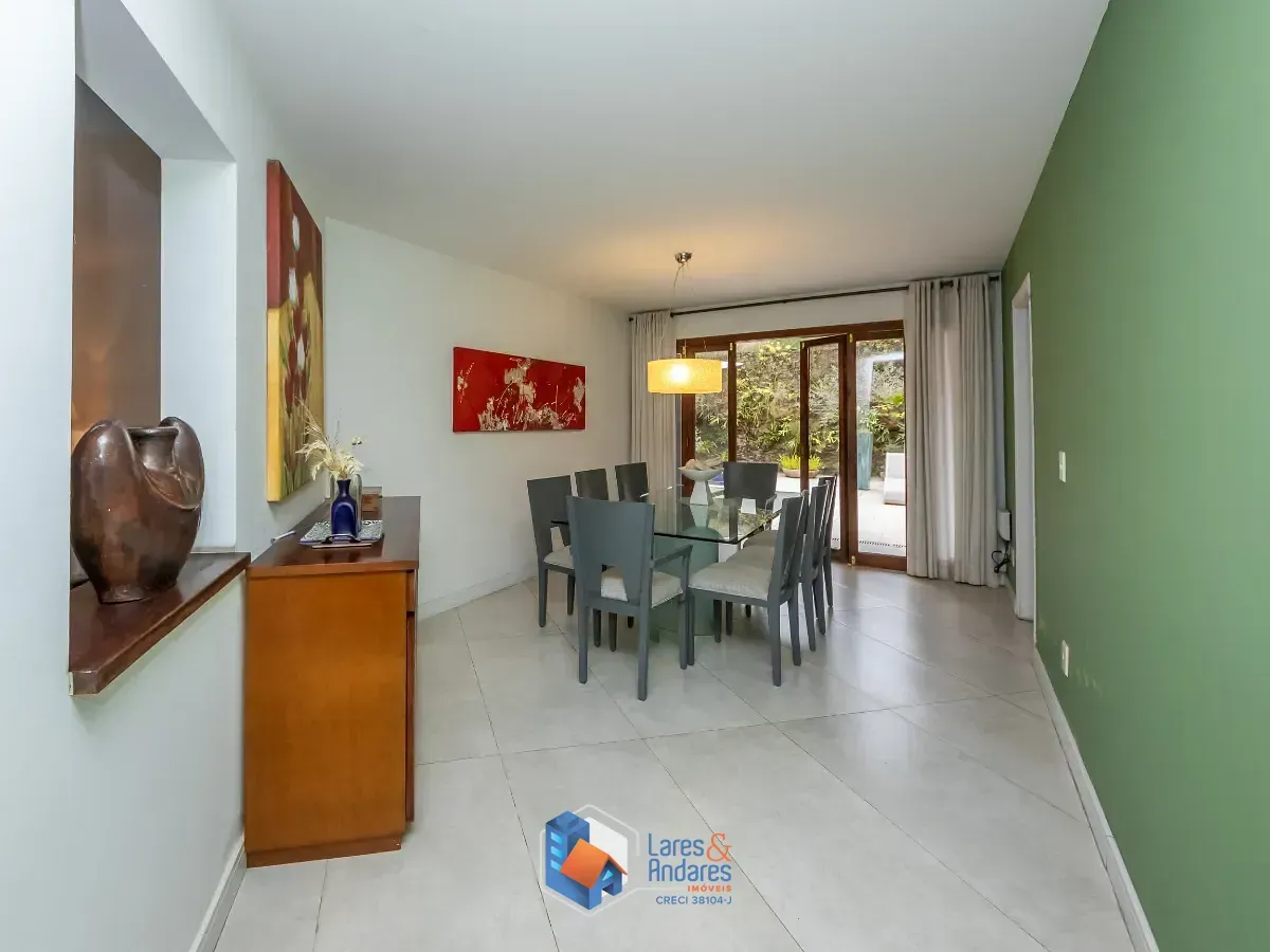 Imagem Casa no condomínio Condominio Vila Verde para venda com 5 quartos, sendo 4 suítes, 550m²