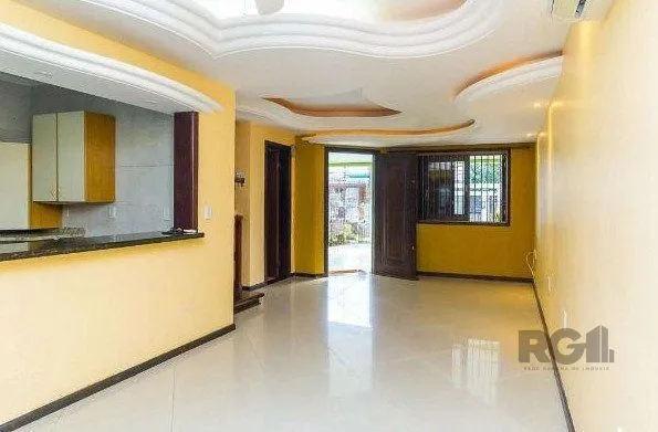 Imagem Casa para Venda - 167m², 3 dormitórios, sendo 1 suites, 7 vagas - Hípica