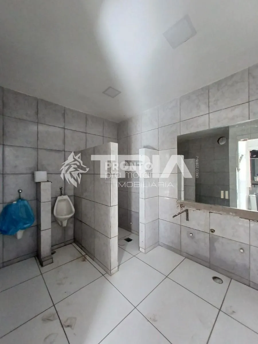 Imagem Comercial de 348m² no bairro Derby, em Recife