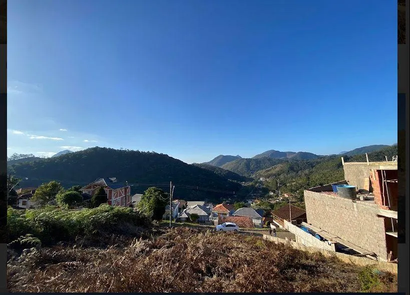 Imagem Terreno em Condomínio para Venda em Teresópolis / RJ no bairro Albuquerque