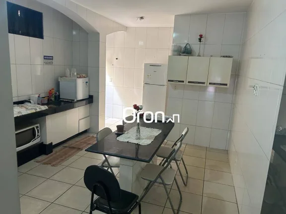 Imagem Casa à venda, 330 m² por R$ 950.000,00 - Vila Americano do Brasil - Goiânia/GO