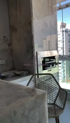 Imagem Apartamento de frente com vista para pomar, churrasqueira na varanda