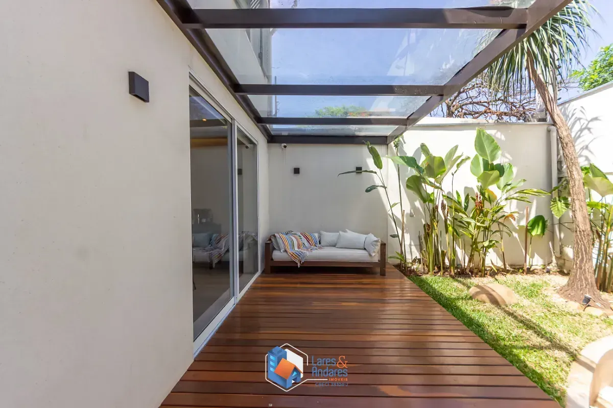 Imagem Casa para venda em Campo Belo com 3 quartos, sendo 2 suítes, 280m²
