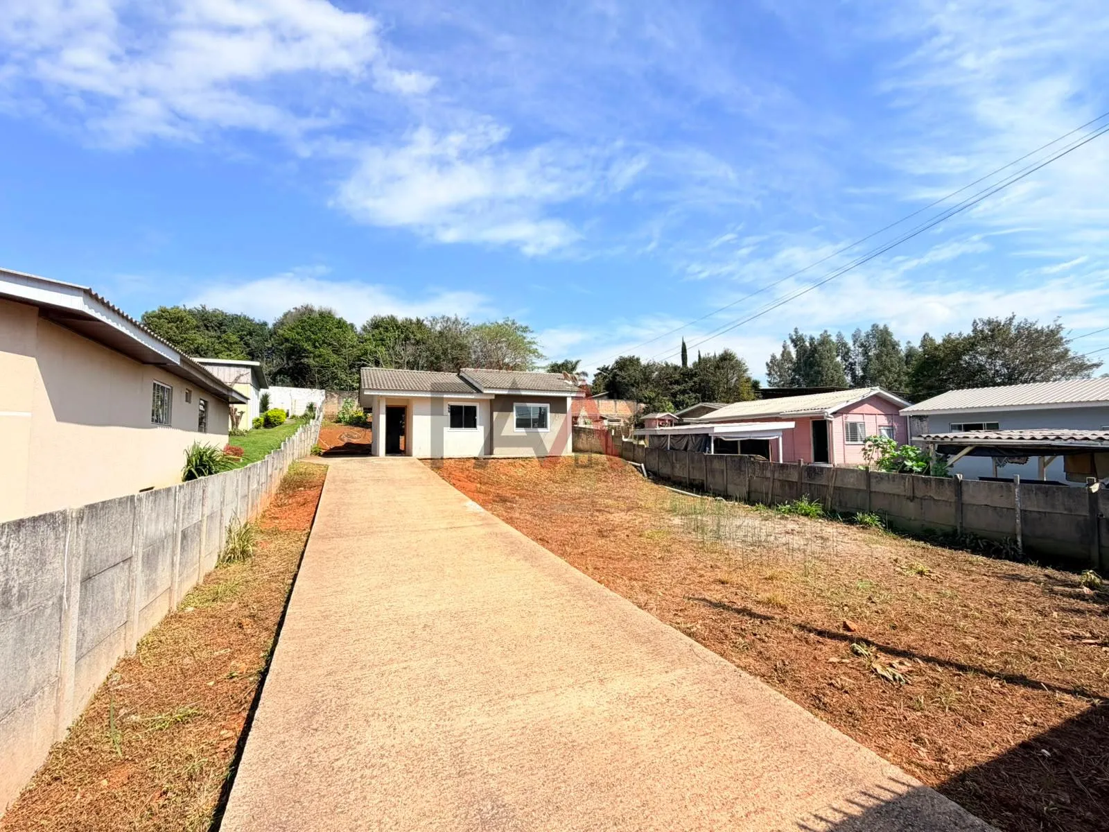 Imagem Casa à Venda no Bairro Vila Carli | Amplo Terreno de 630 m²