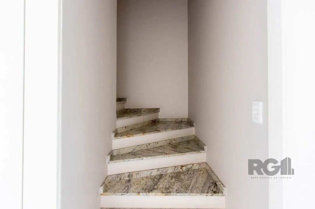 Imagem Casa Condominio para Venda - 384.33m², 3 dormitórios, sendo 1 suites, 3 vagas - Cristal