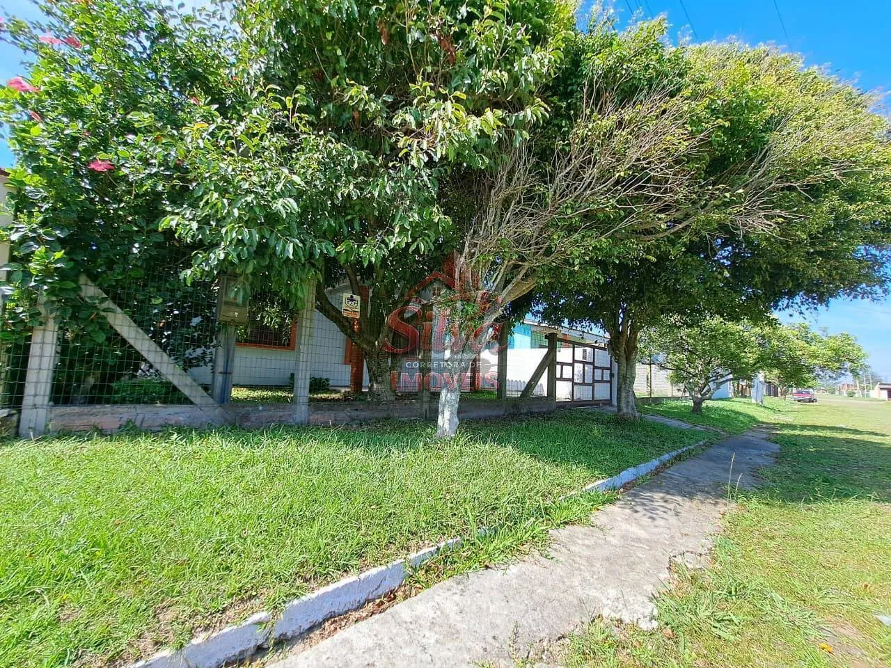 Imagem C1232 | Casa 3 dormitórios com suíte e anexo à venda em Albatroz