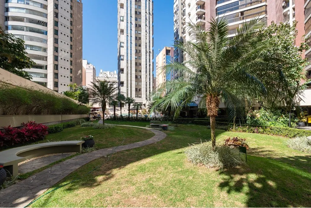 Imagem Apartamento à venda em São Paulo, Moema, com 3 quartos, 120.04m2