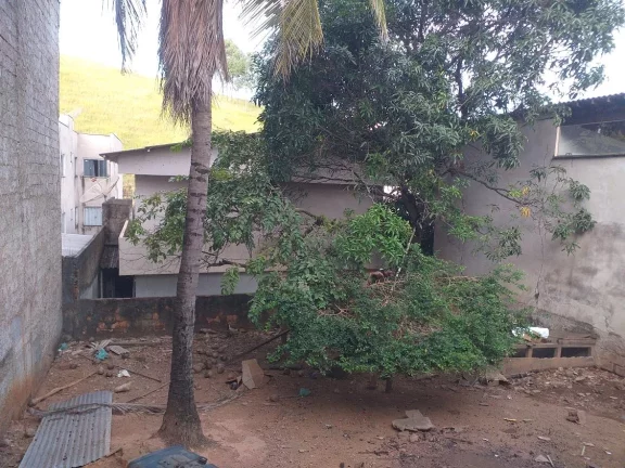 Imagem Casa de três quartos Caravelas