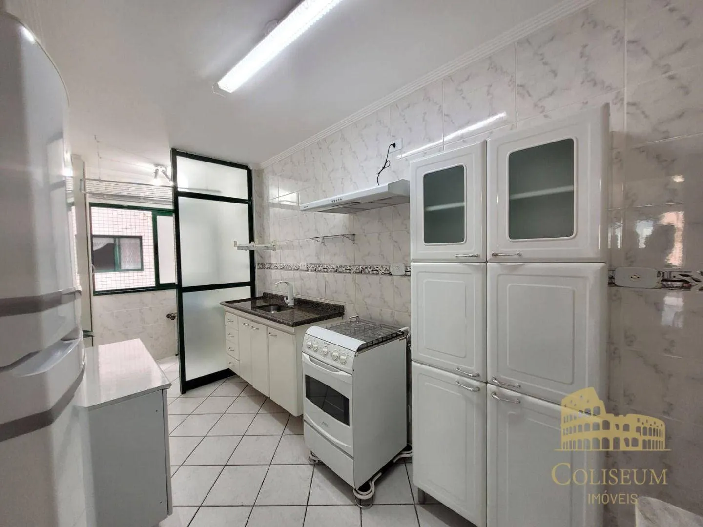 Imagem Apartamento com 2 dormitórios para alugar, 75 m² por R$ 3.500,00/mês - Vila Guilhermina - Praia Grande/SP