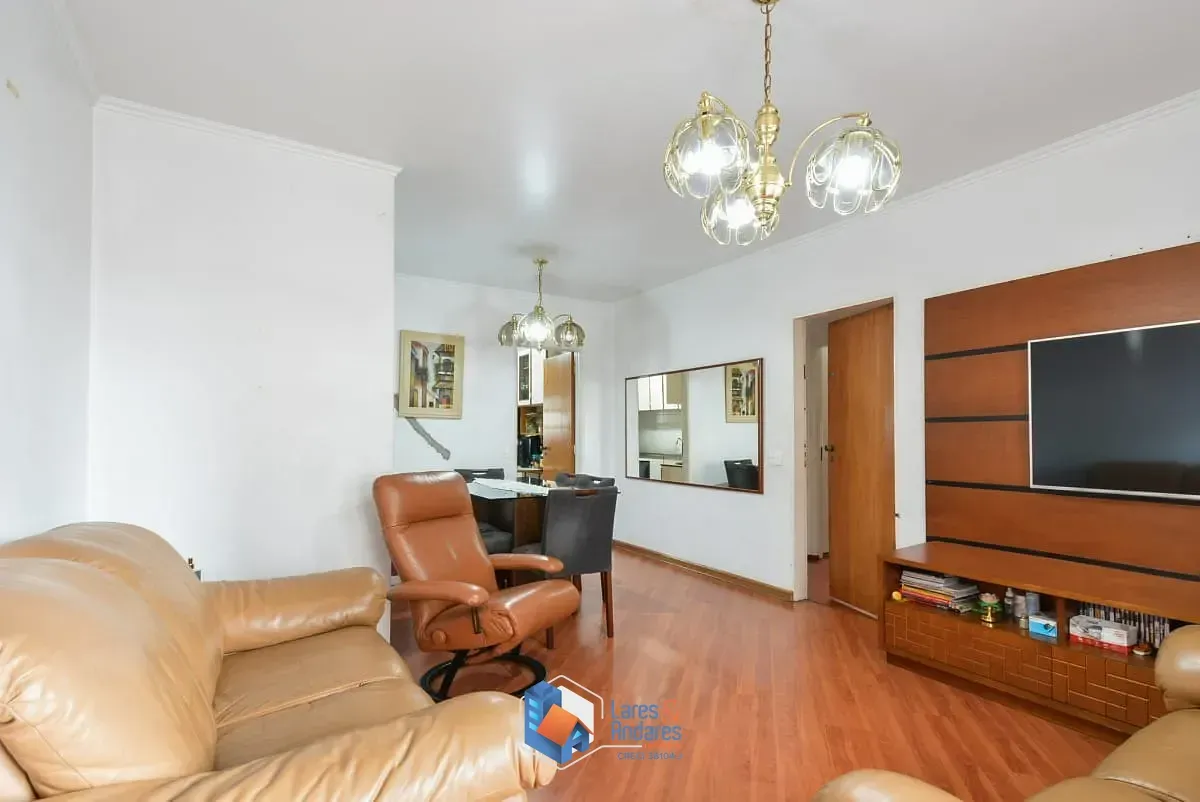 Foto do imóvel Apartamento para venda em Pinheiros com 3 quartos, sendo 1 suíte, 104m² em Rua Oscar Freire