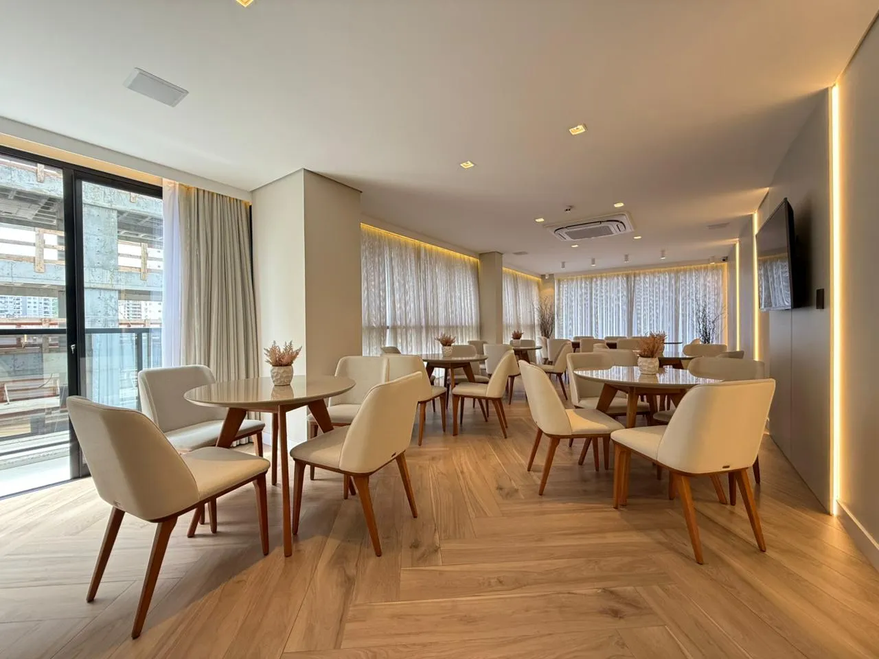 Imagem Apartamento à venda com 69.08m2 por R$ 950.000,00
