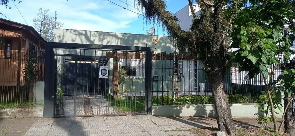 Imagem Casa 3 dormitórios à venda no Bairro Passo das Pedras