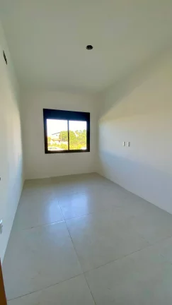 Imagem Casa à venda em Garopaba-SC, bairro Ambrósio: 3 quartos, 1 suíte, 113m² - Oportunidade única!