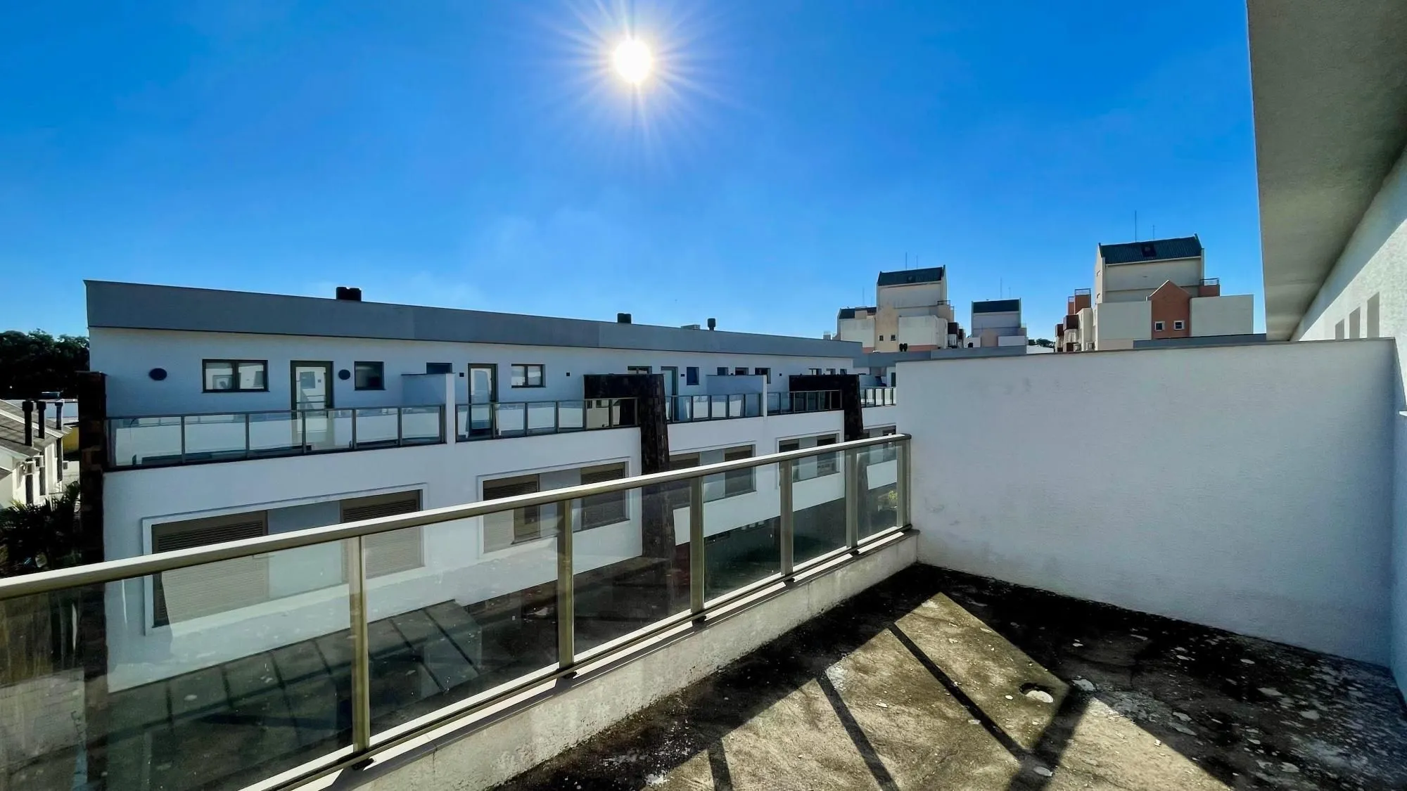Imagem Casa em Condomínio com Terraço e Lazer Completo