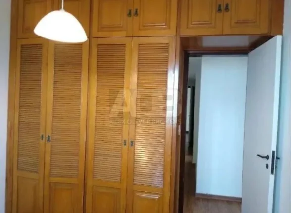 Imagem Apartamento à venda na Barra da Tijuca, 128m2, 4Qtos, 2vgas, na Praia.