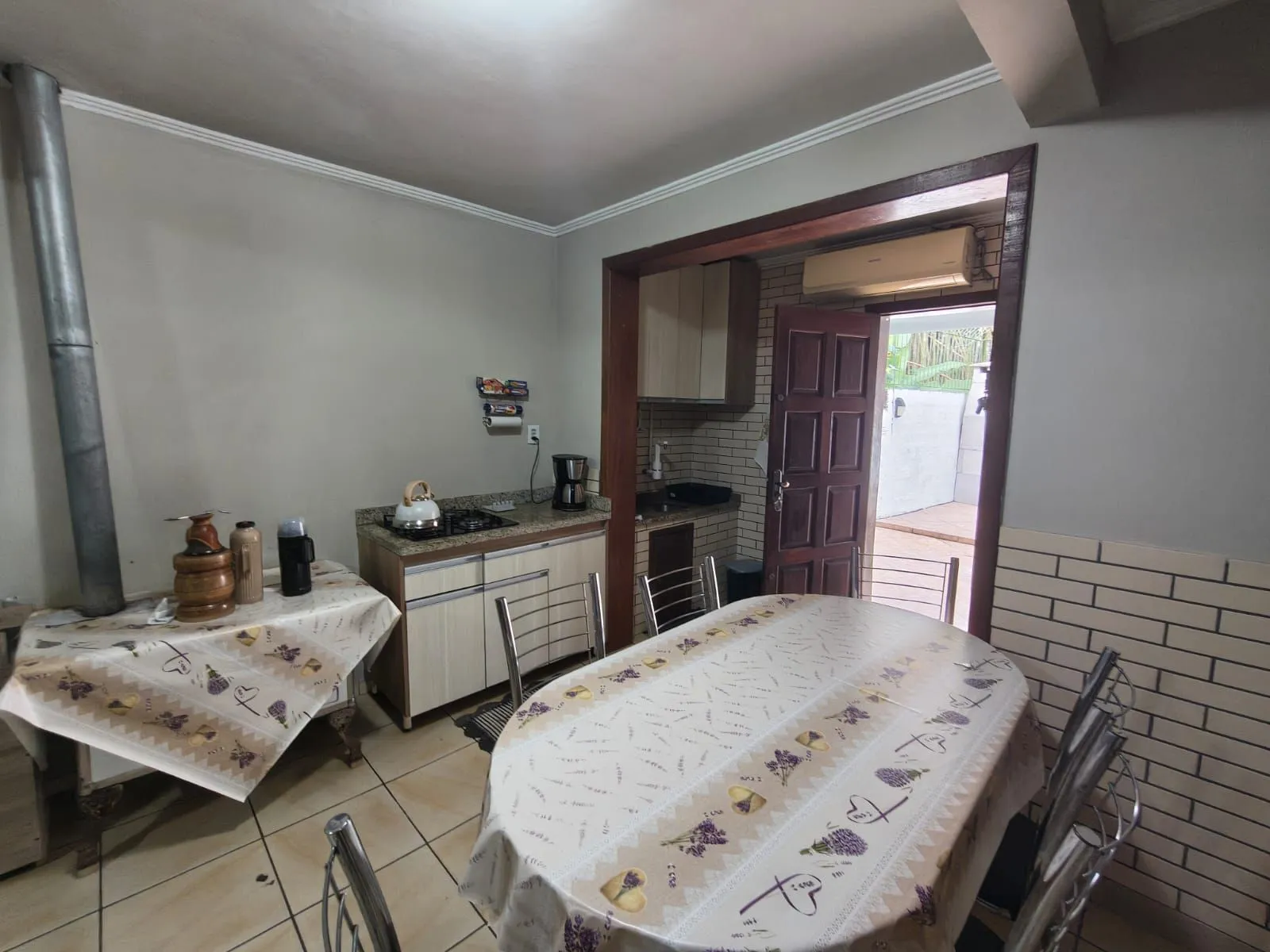 Imagem Casa a Venda Av Juca Batista - Porto Alegre/RS