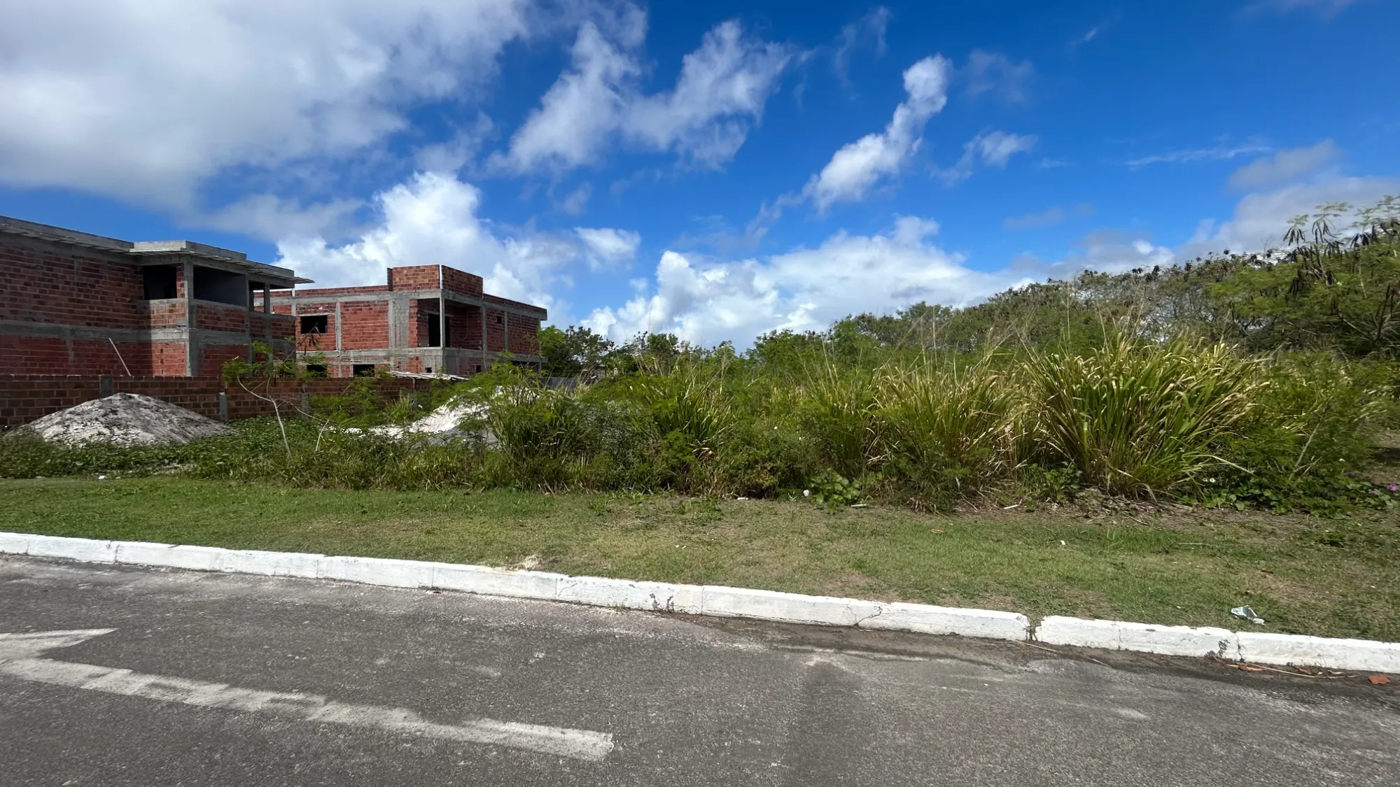 Imagem Terreno à Venda, 1.000 m² em Barra do Jacuípe - Camaçari