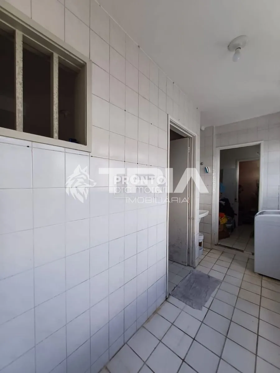 Imagem Apartamento de 3 quartos, 122m² no bairro Encruzilhada, em Recife