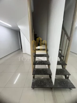 Imagem Espaçosa loja em condominio comercial no centro de São josé OPORTUNIDADE