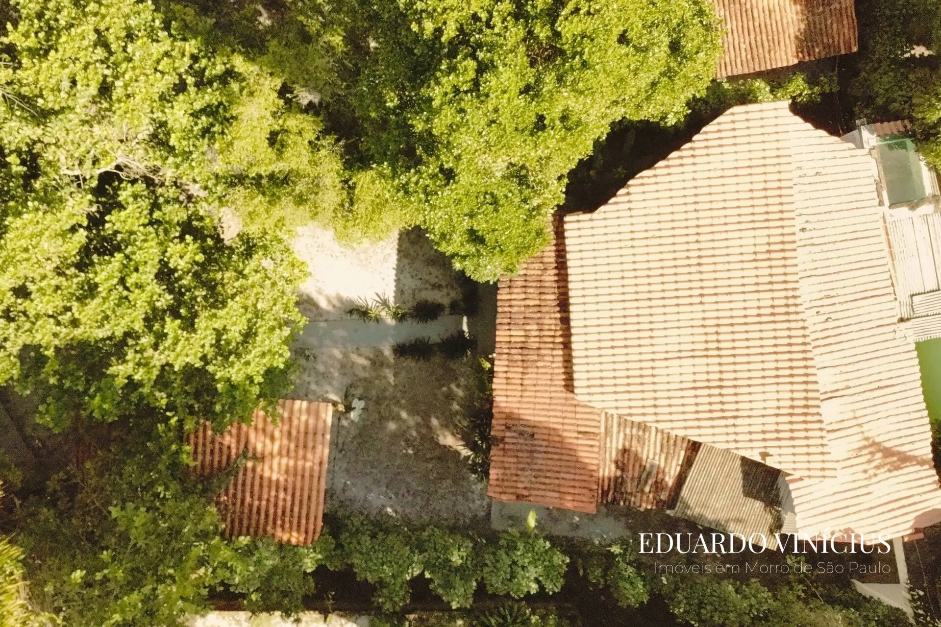 Imagem Vila do Coco - Casa com 2 Dormitórios à Venda na Quarta Praia do Morro de São Paulo