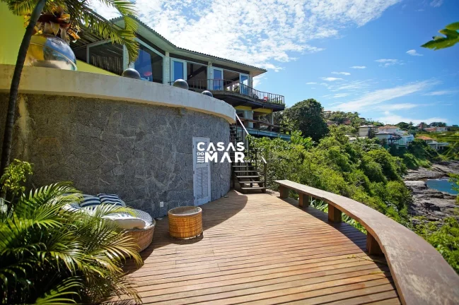 Imagem Casa frente mar de luxo na Ferradura, Búzios-RJ: 6 quartos, 6 suítes, 3 salas, 3 vagas - 749m² de pura sofisticação!