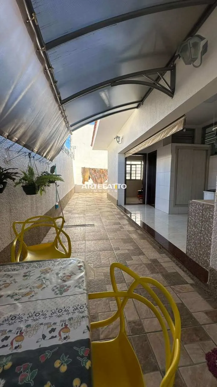 Imagem Casa à venda em Franca, São José, com 3 quartos, 210m2