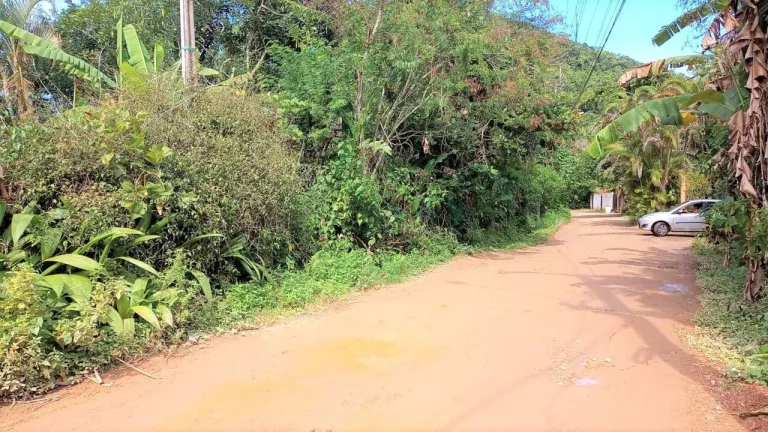 Imagem Terreno para vender na Praia do Itamanbuca em Ubatuba