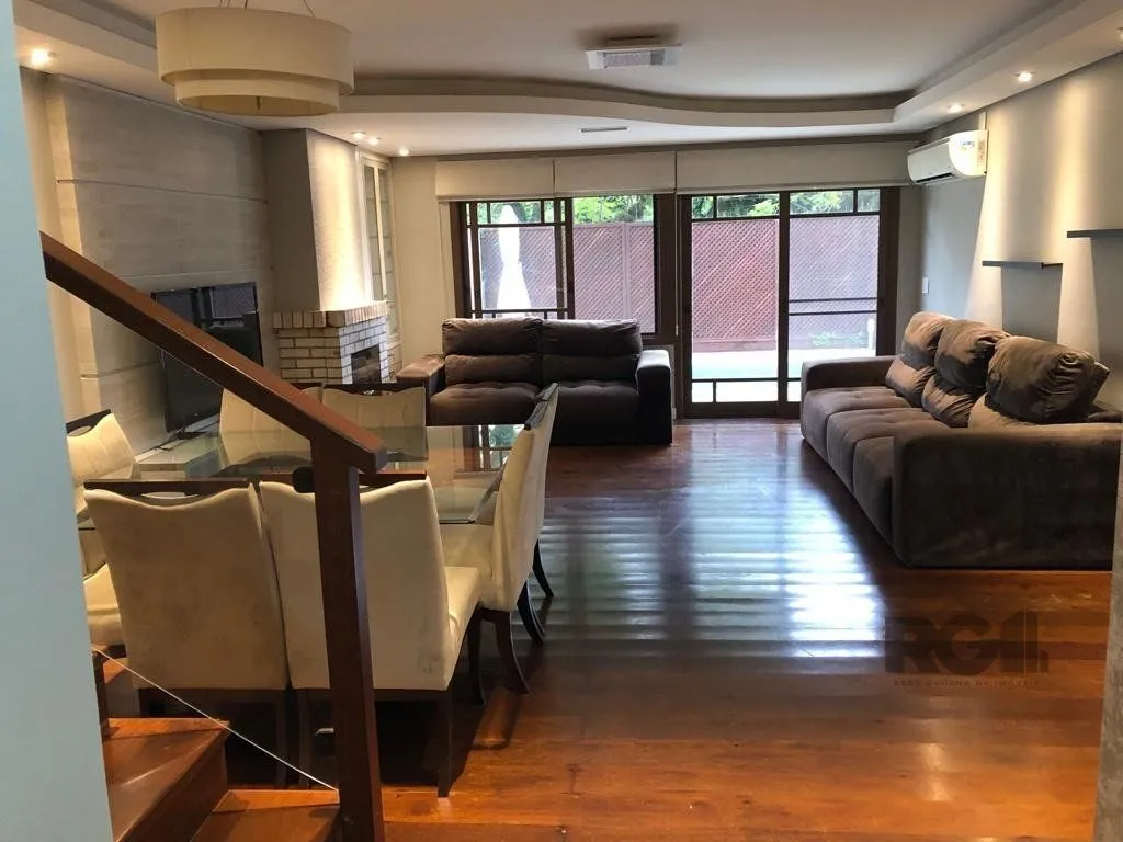 Imagem Casa de Condomínio em Vila Assunção