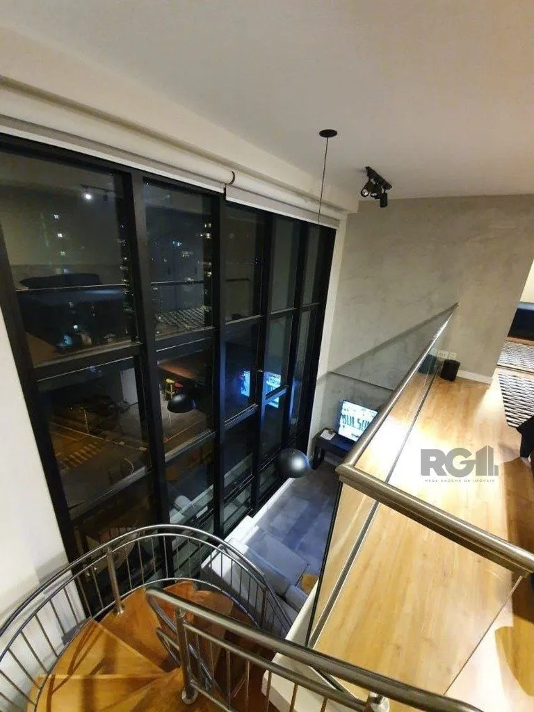 Imagem Excelente apartamento Duplex de 74m² com 01 suíte e 2 vagas.