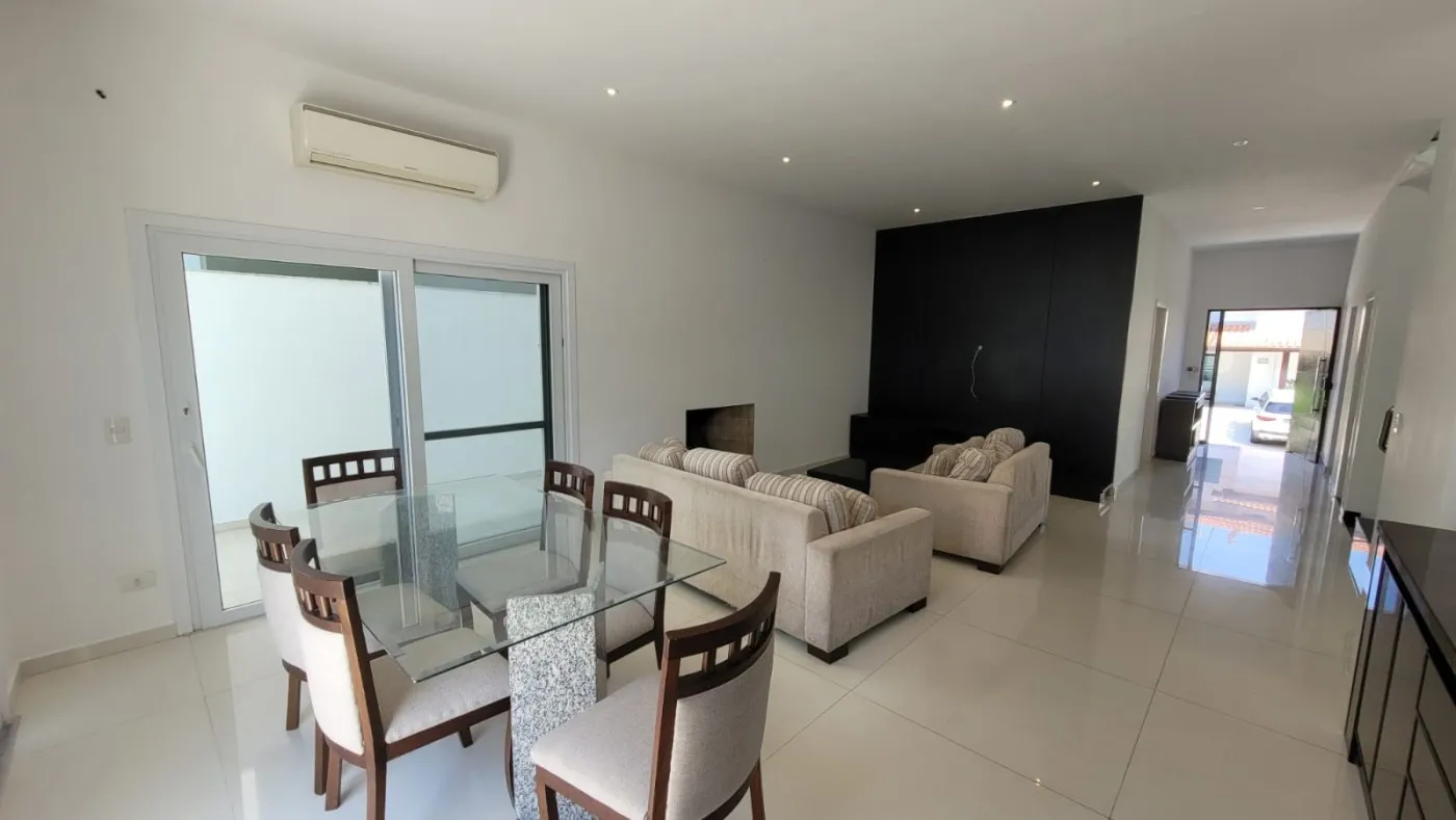Imagem Casa para Venda em Itanhaém, Vila São Paulo, 4 dormitórios, 4 suítes, 2 banheiros, 3 vagas