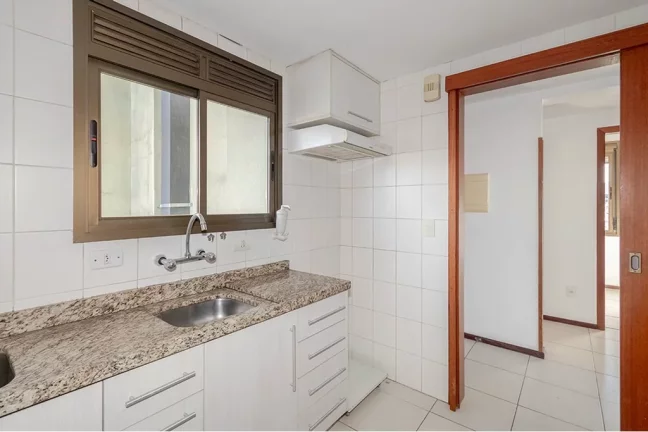 Imagem Apartamento para venda no bairro Medianeira em Porto Alegre