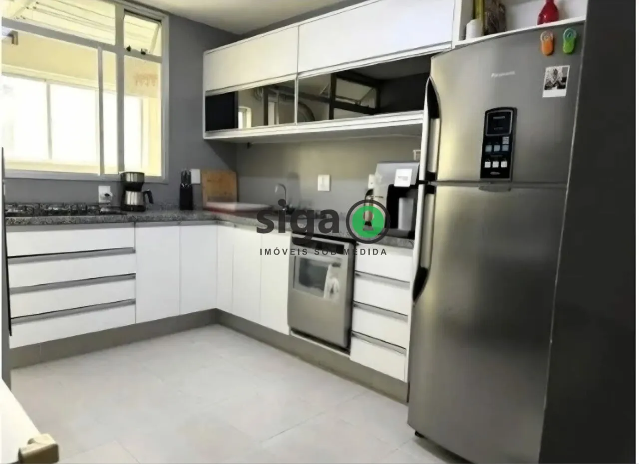Imagem Apartamento à Venda no Campo Belo - 132 m² | 3 Dormitórios |Andar Alto