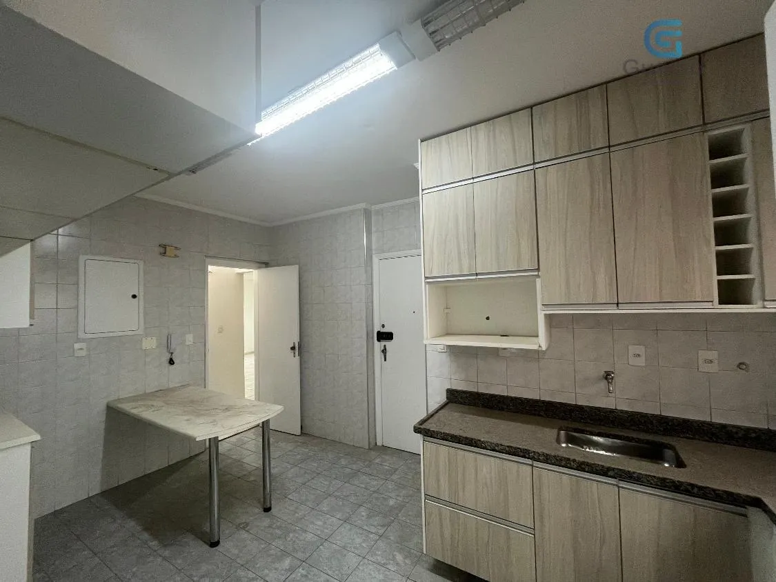 Imagem Vendo amplo apartamento 140 metros, 2 dormitórios , Ponta da Praia