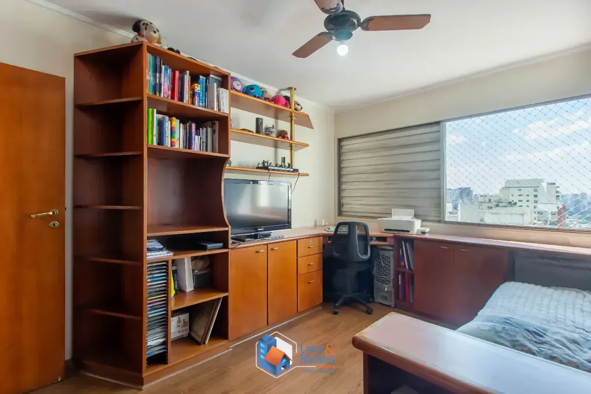 Imagem Cobertura para venda em Campo Belo com 4 quartos, sendo 1 suíte, 195m²