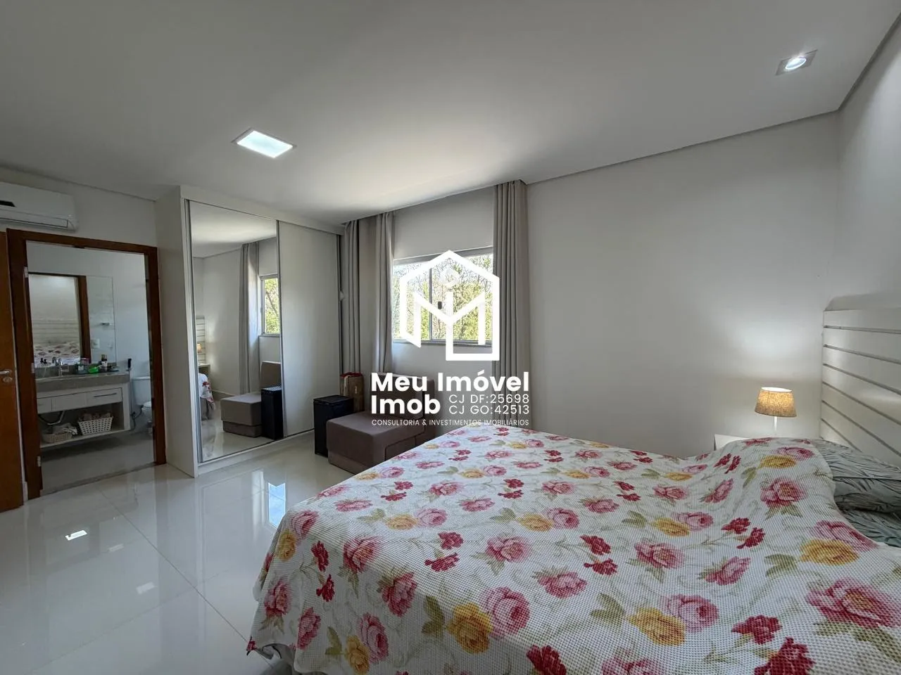 Imagem Cond. Quintas Interlagos Casa 3 Qts 3 Suítes 3 Vagas 385m²
