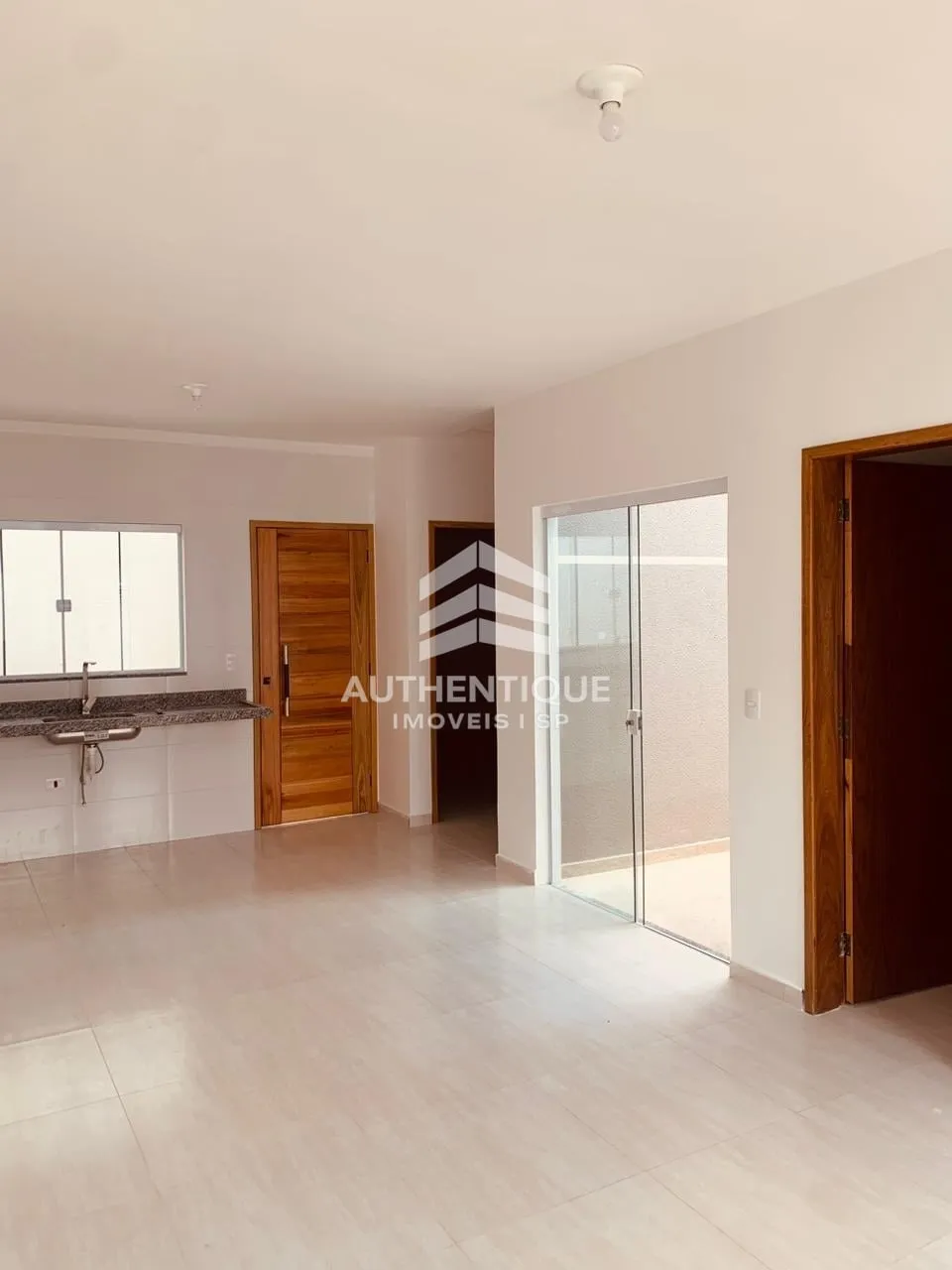 Imagem Casa à venda no bairro Jardim São Bernardino - Suzano/SP