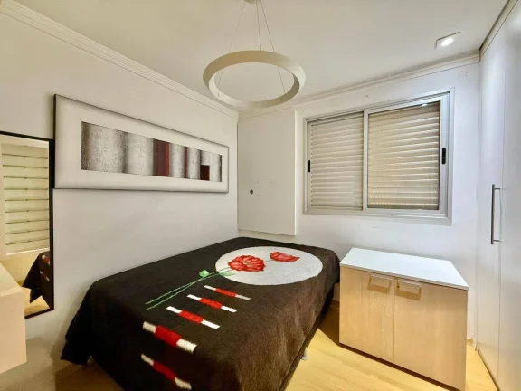 Imagem Apartamento mobiliado à venda no Vila da Serra com 3 quartos, suíte.