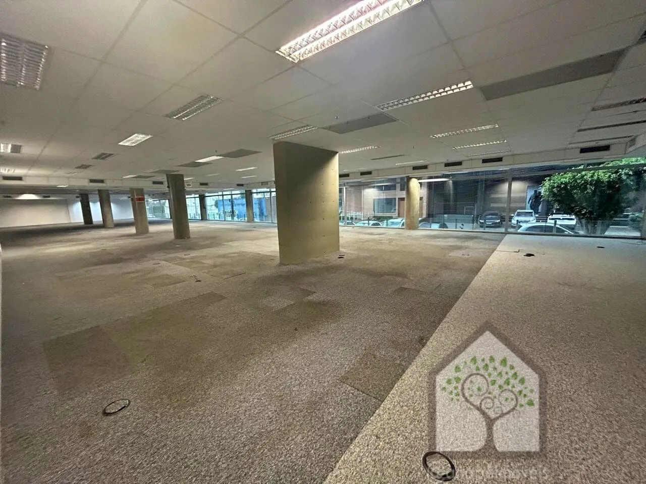 Imagem Oportunidade Comercial - Prédio Corporativo na Agronômica
