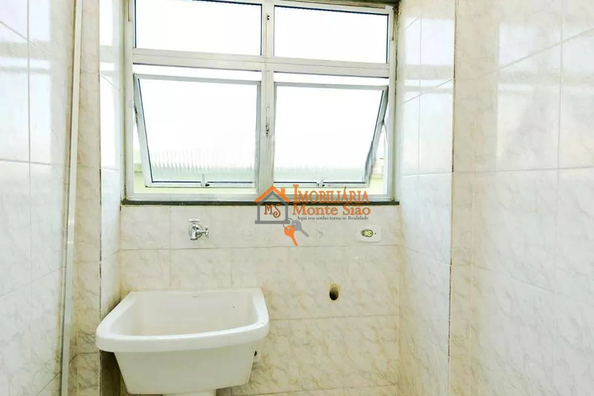 Imagem Apartamento com 3 dormitórios à venda, 83 m² por R$ 400.000,00 - Vila Capitão Rabelo - Guarulhos/SP
