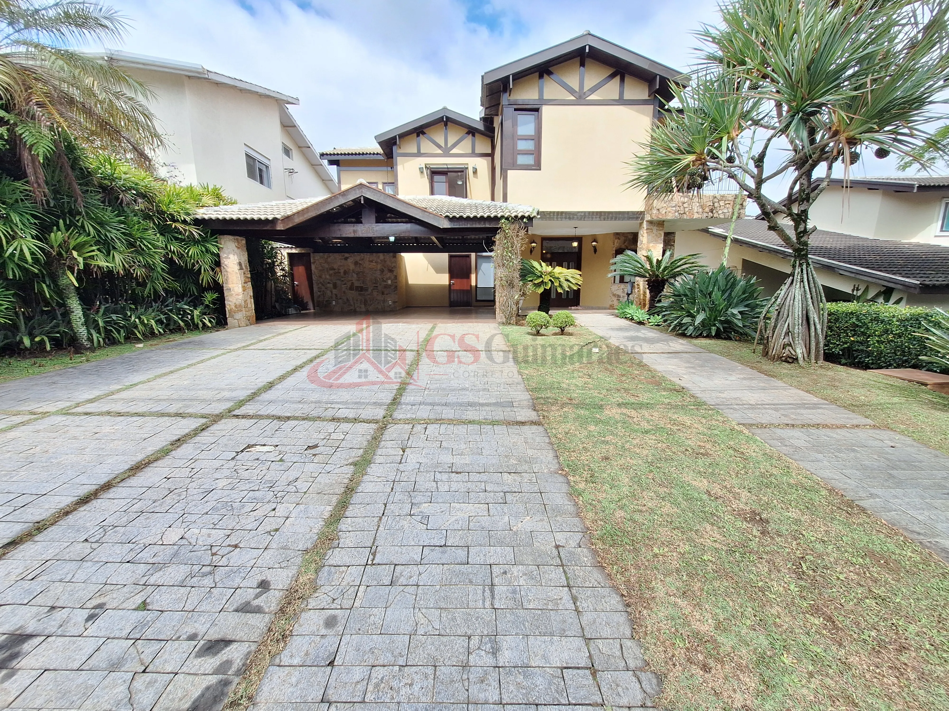 Foto do imóvel Casa no Residencial 10 - 421,06 m², 1 dormitório | Alphaville em Al. Tupiniquins