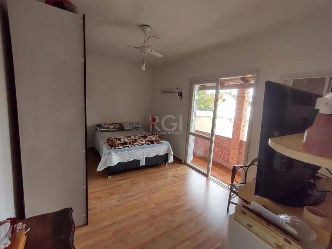 Imagem Casa para Venda - 200m², 4 dormitórios, sendo 1 suites, 3 vagas - Ipanema