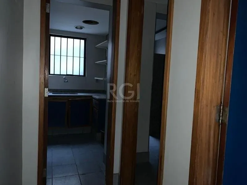 Imagem Loja para Locação/Aluguel - 500m², 0 dormitórios, 3 vagas - Moinhos De Vento