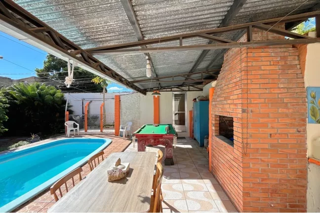 Imagem Casa para venda no bairro Cristal em Porto Alegre