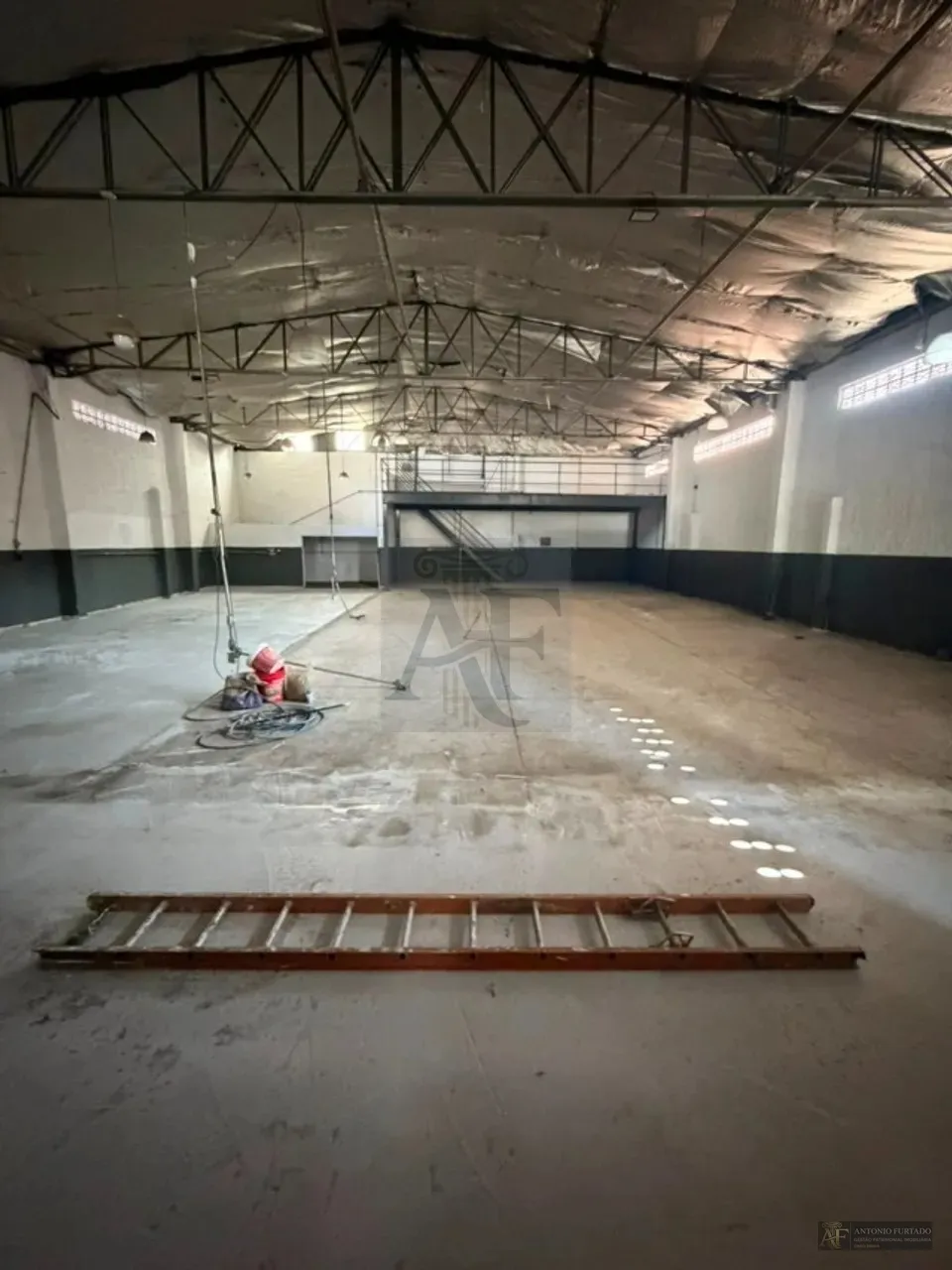 Imagem Comercial para alugar em Guaiaúna, São Paulo