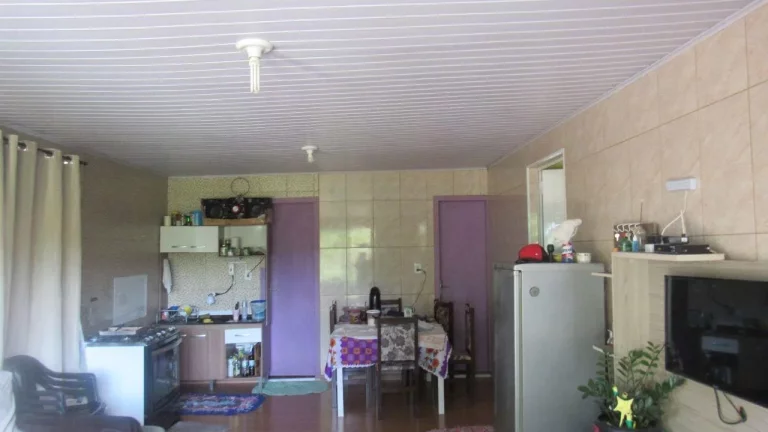 Imagem Casa para Venda em Concórdia, Colibri, 3 dormitórios, 2 banheiros, 2 vagas
