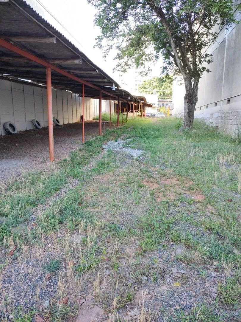 Imagem Terreno em Cristal